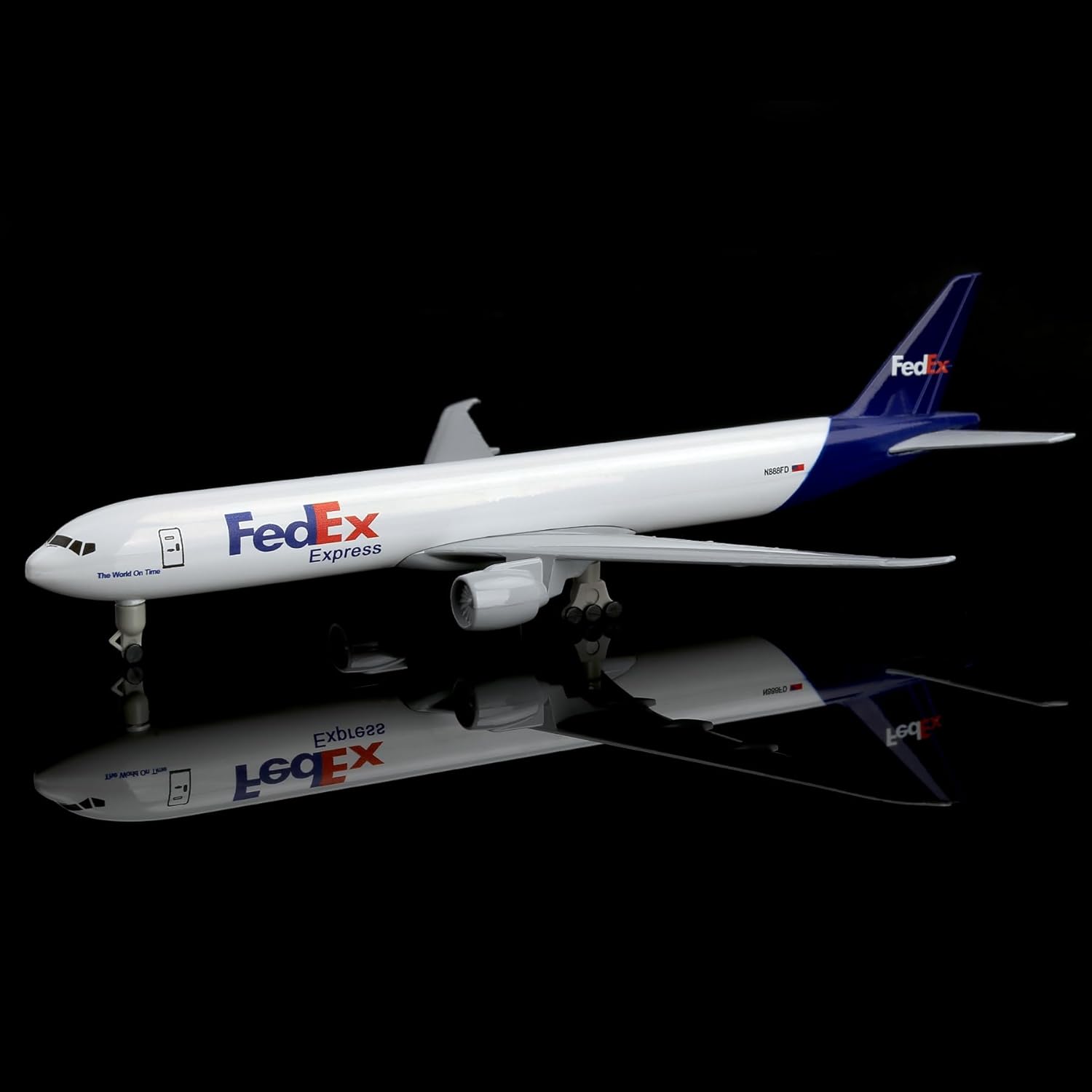 Model Kit Planes - Model Pesawat Terbang Fedex B777 20cm,
