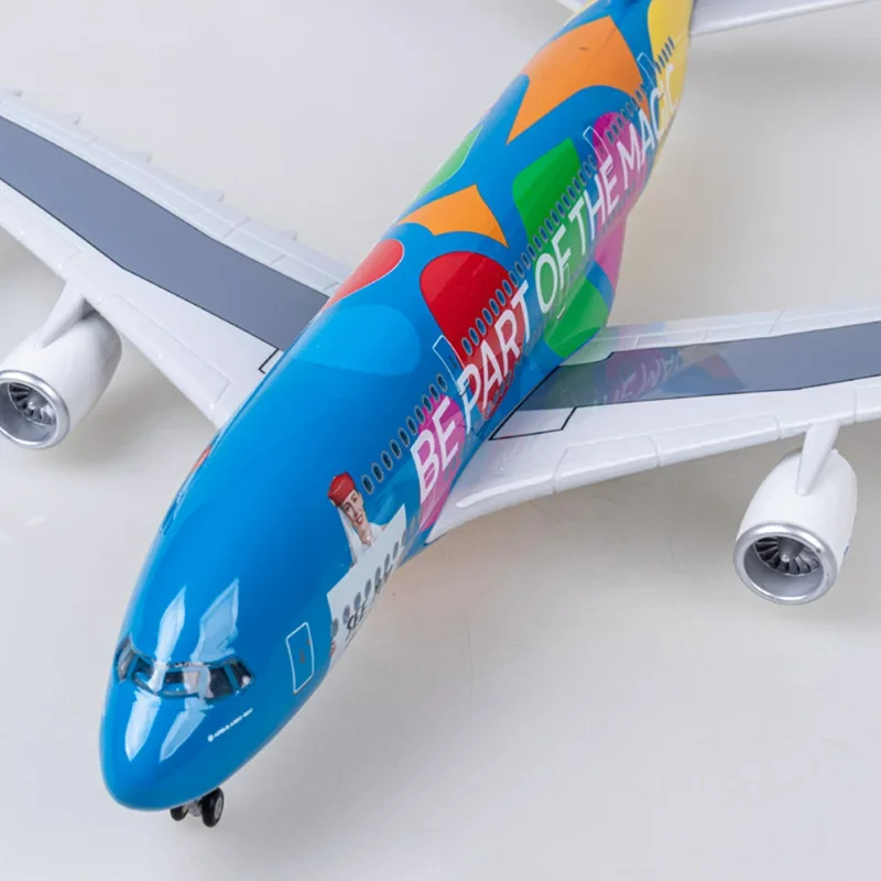 Model Pesawat Terbang Emirates - Model Kit Planes ulasan dan harga
