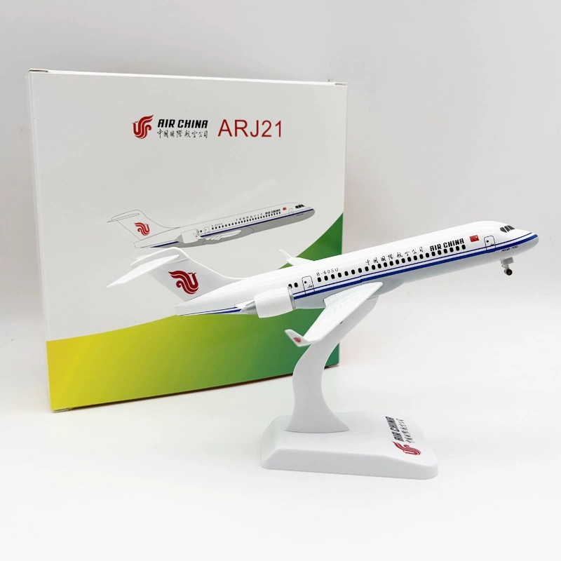 Model Pesawat Mainan 24cm C909 - Model Kit Planes ulasan dan harga