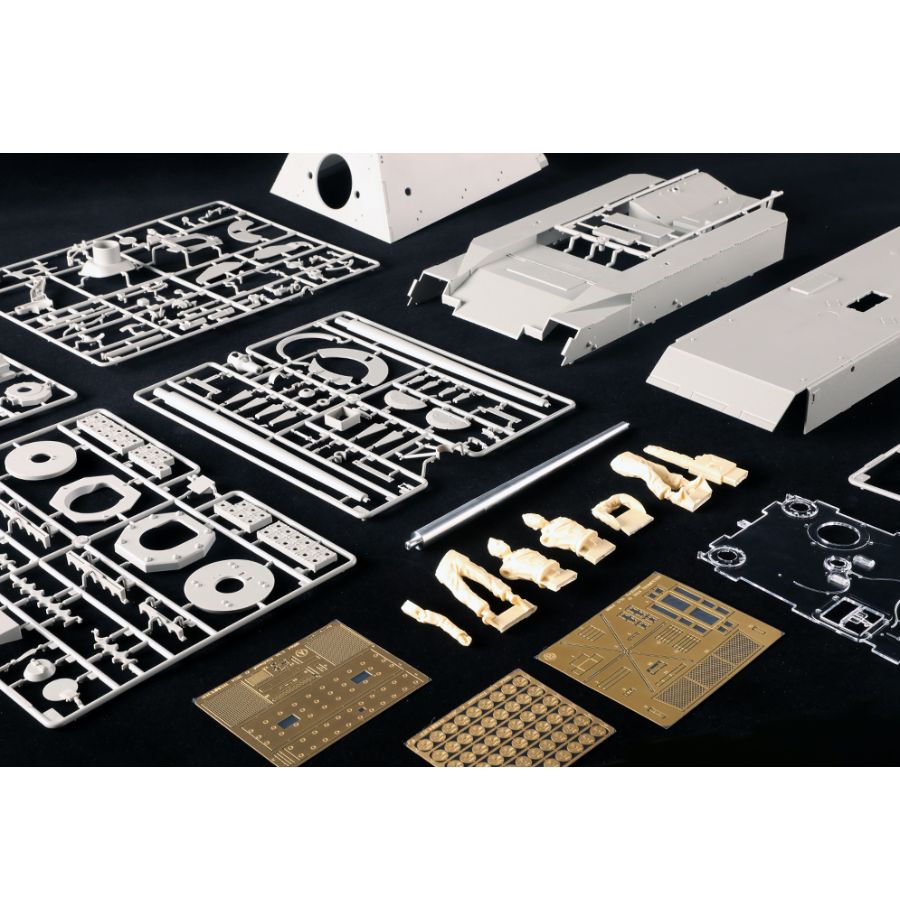 Trumpeter 00964 1/16 Sd.Kfz.18 - Model Kit Destroyer ulasan dan harga